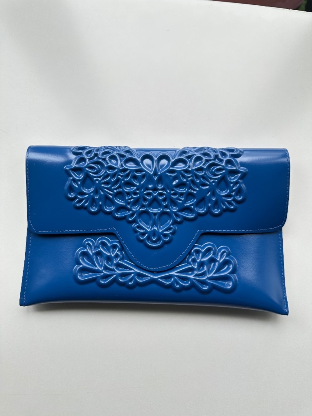 MeDusa Blue Patent Leather Clutch